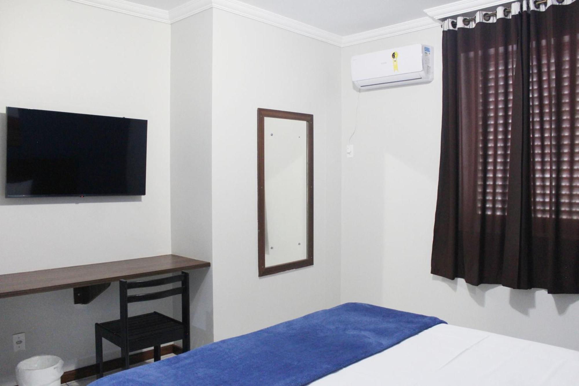 Days Inn By Wyndham Uberlândia Екстериор снимка