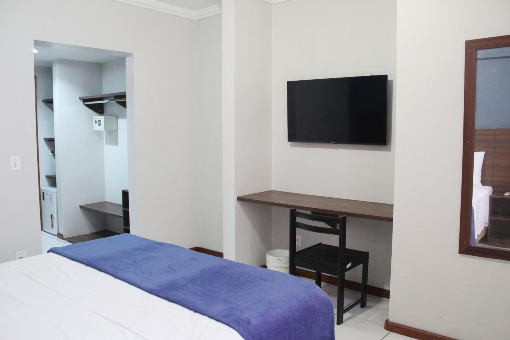 Days Inn By Wyndham Uberlândia Екстериор снимка